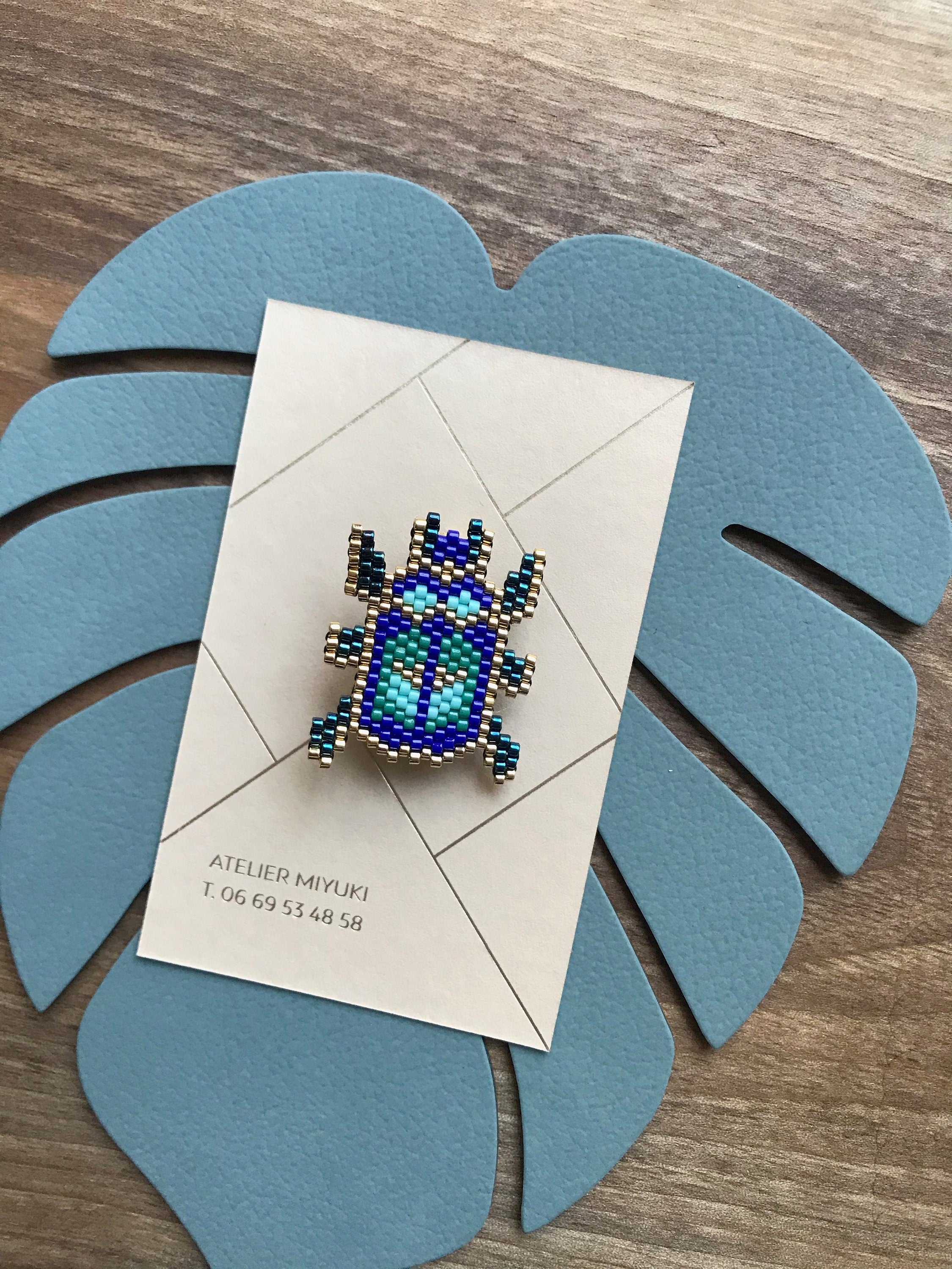 Broche Scarabée Bleu