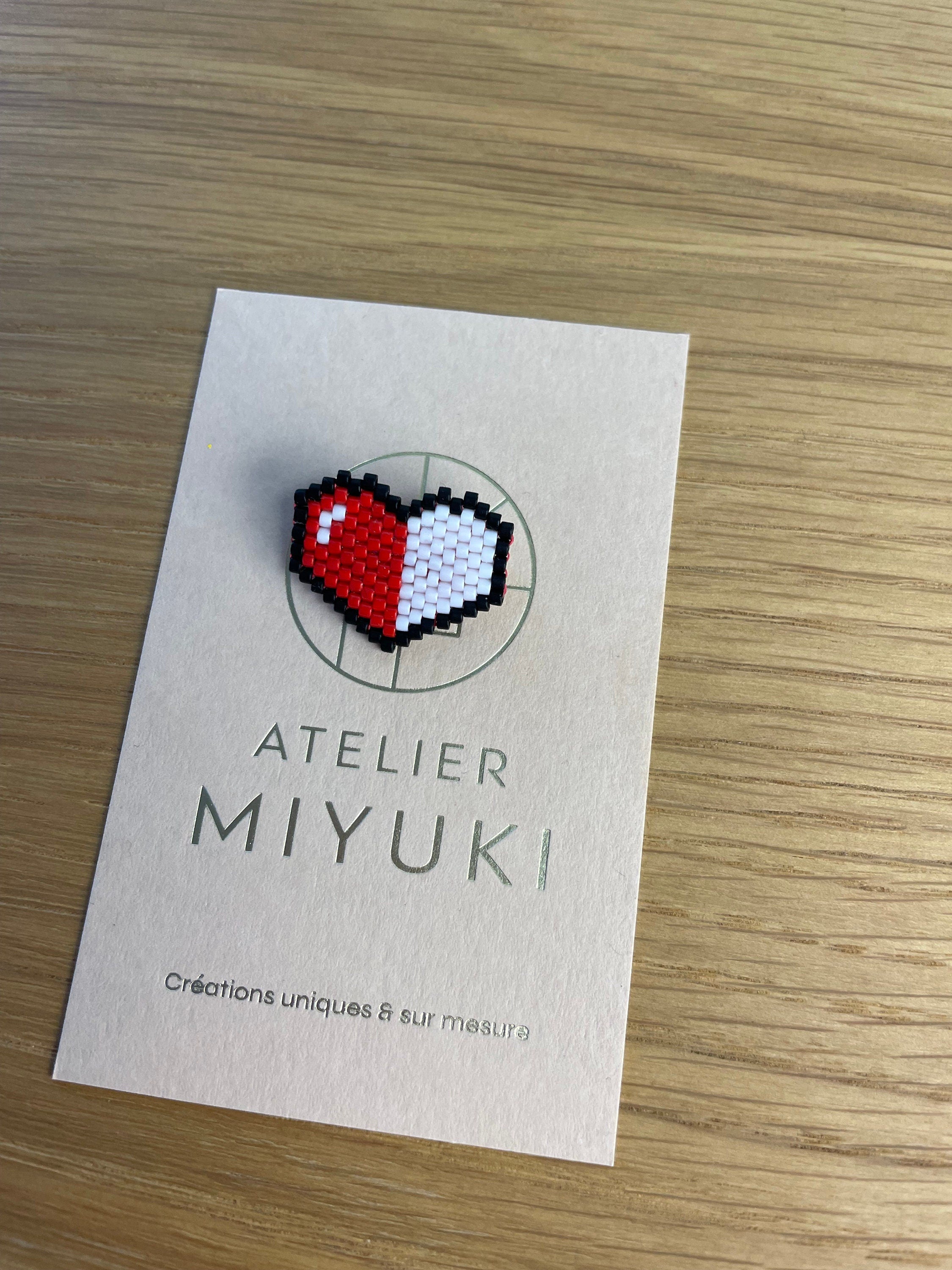 Broche petit Cœur rouge / blanc