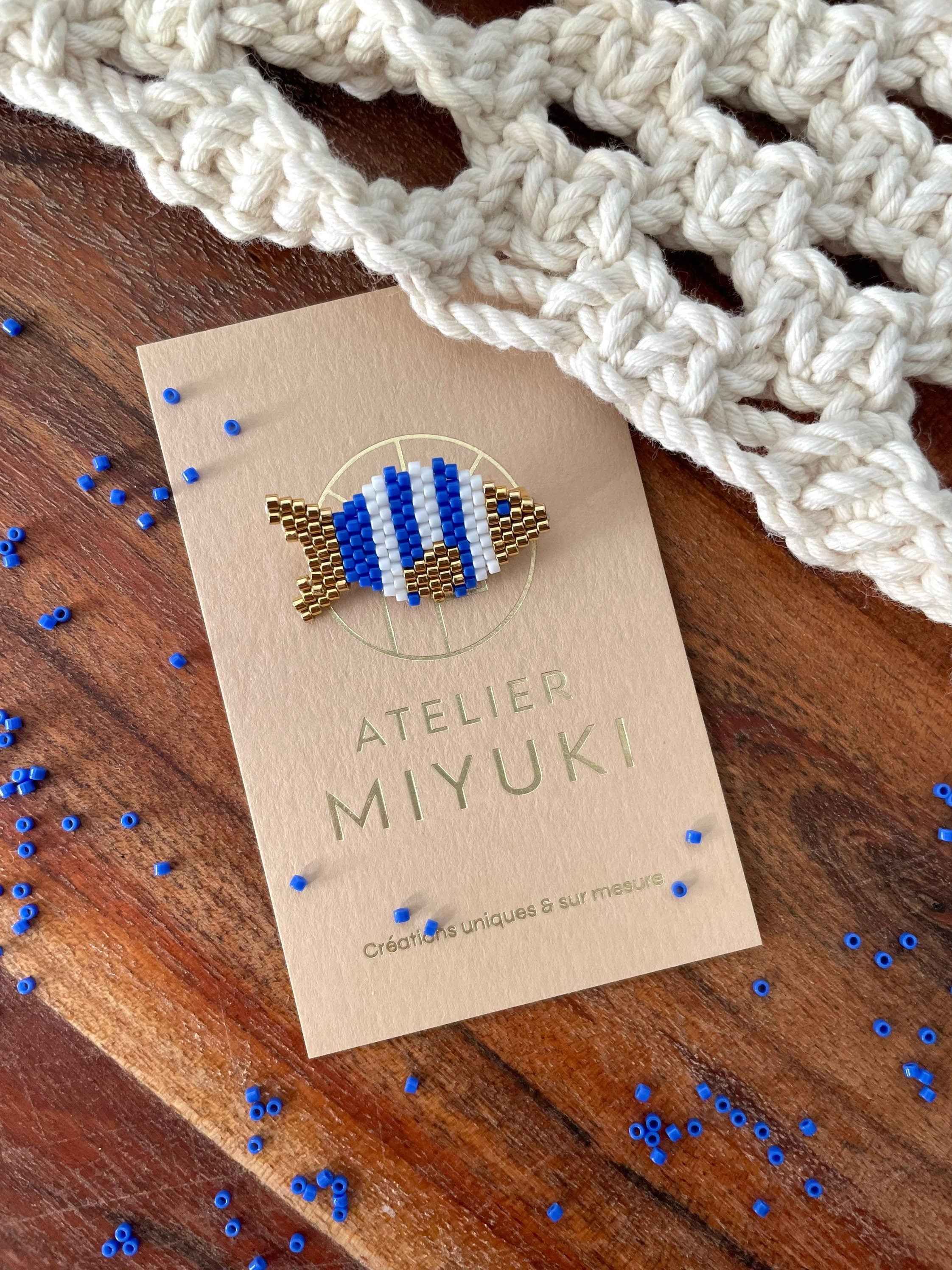 Broche Poisson bleu, blanc & doré