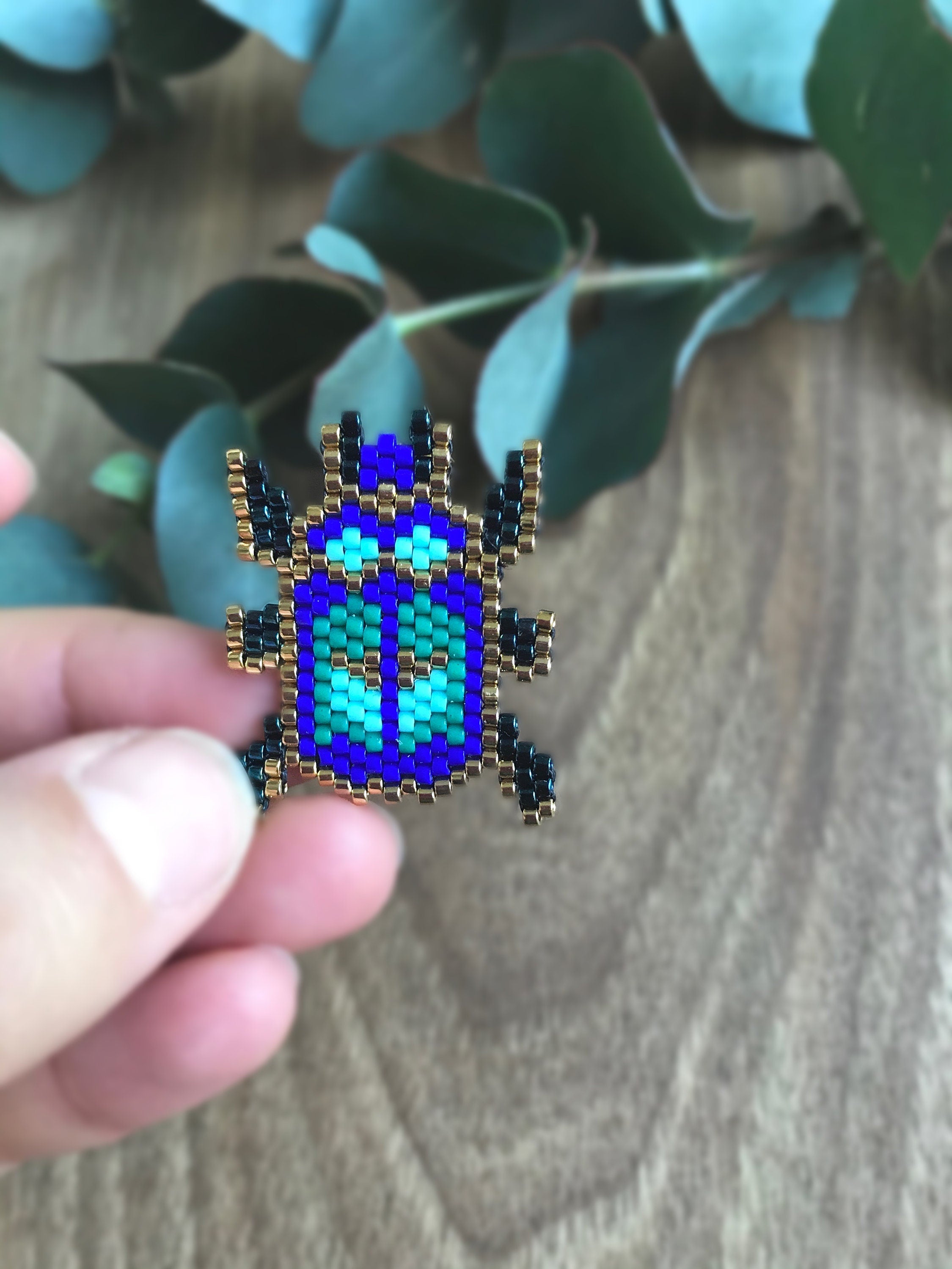 Broche Scarabée Bleu