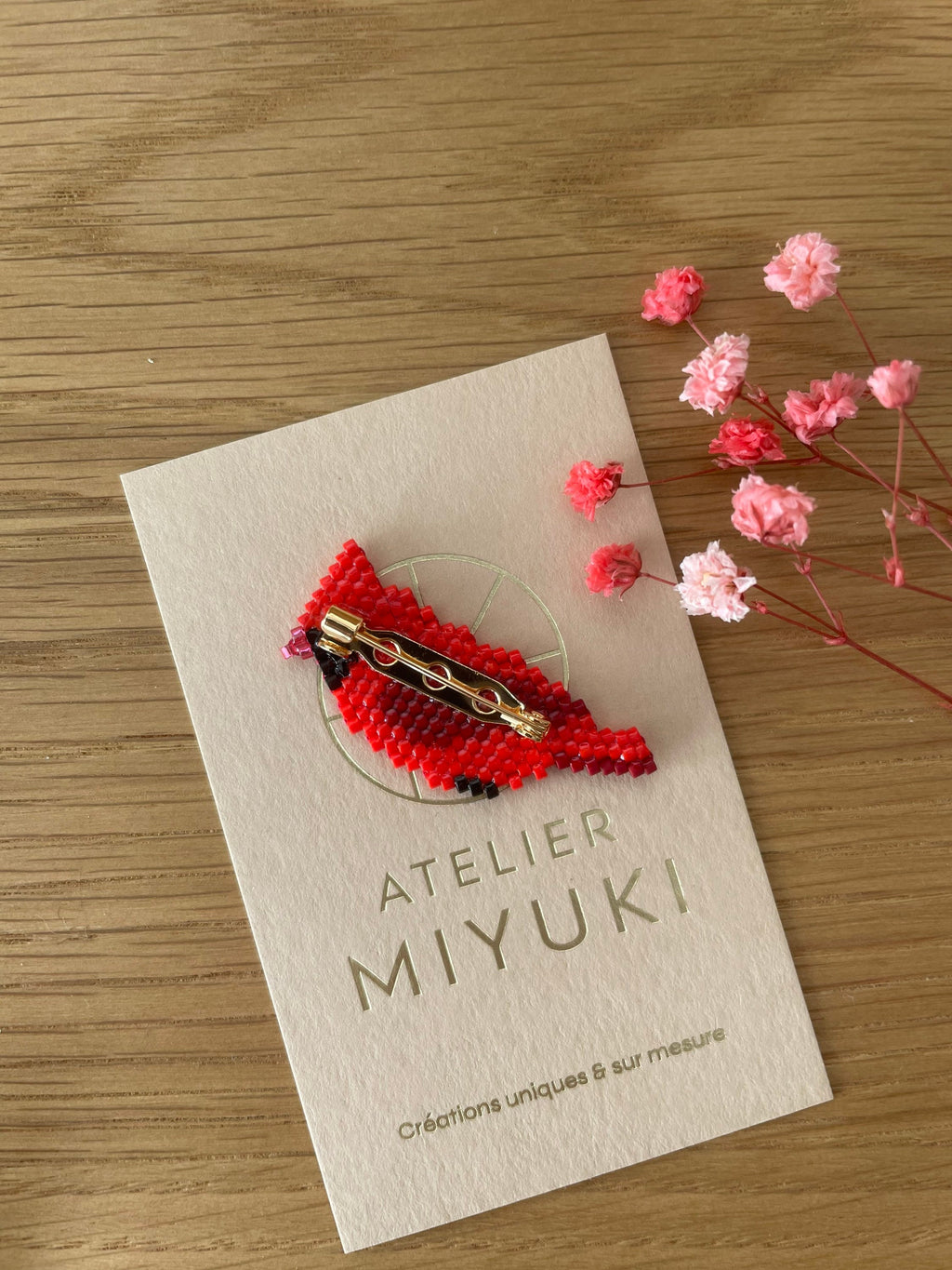 Broche Cardinal Rouge